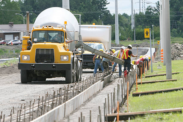 Best Best Concrete Contractor  in Plantsville, CT